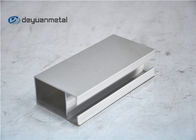 Precisie die Zilveren Aluminium Uitgedreven Vormen voor Decoratie snijden