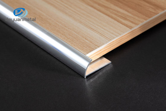 OEM 12mm het Profiel van de Aluminiumhoek, 0.82mm het Aluminiumprofiel van de Diktec Vorm