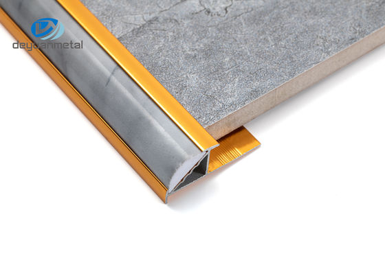 De ronde Geanodiseerde Oppervlakte van de Aluminiumhoek Profielen met pvc-marmering