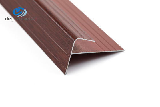 F Gevormde T6-Aluminiumtrede die van de de KorrelOppervlaktebehandeling van de Randversiering Houten het Poederdeklaag besnuffelen