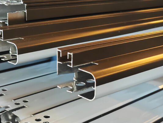 Aluminiumprofiel met poedercoating van legering 6063 voor patiodeuren en ramen