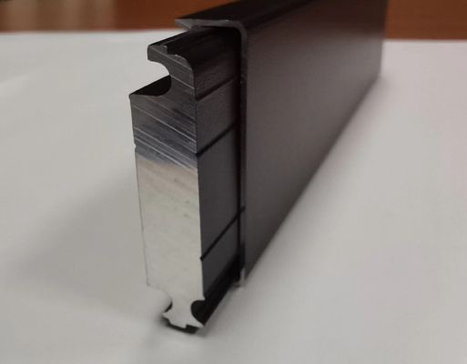 Afneembare 6063 aluminium hekprofielen voor binnen- en buitenrails